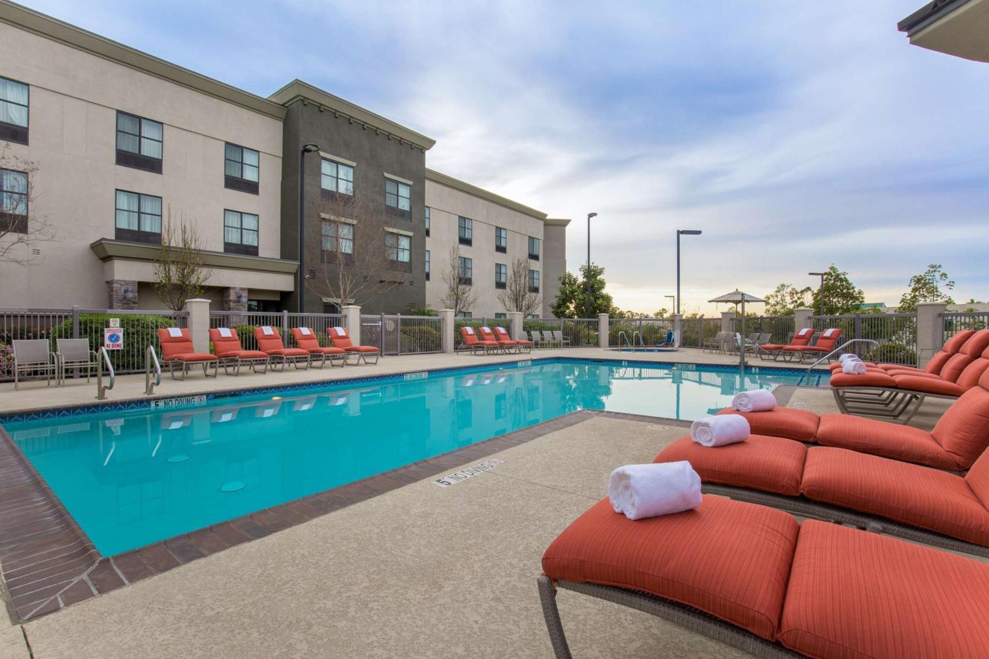Hotel Hampton & San Diego-poway